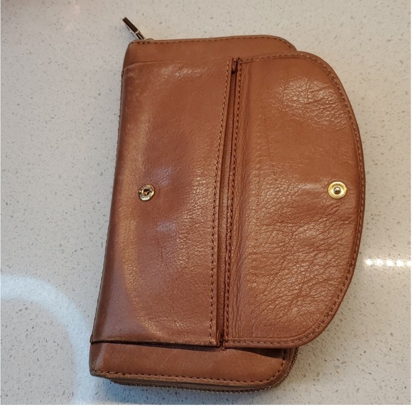 Chloe Lily Long Wallet 💯 % authentic!! - Picture 6 of 10